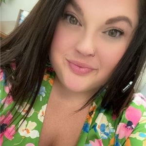 Meet your Posher, Justi